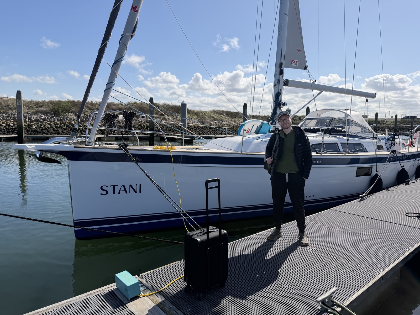 Eric with his bags at the dock in IJmuiden, ready to head home