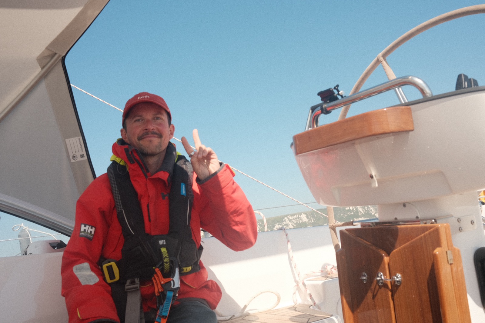 Sailing solo toward Brighton